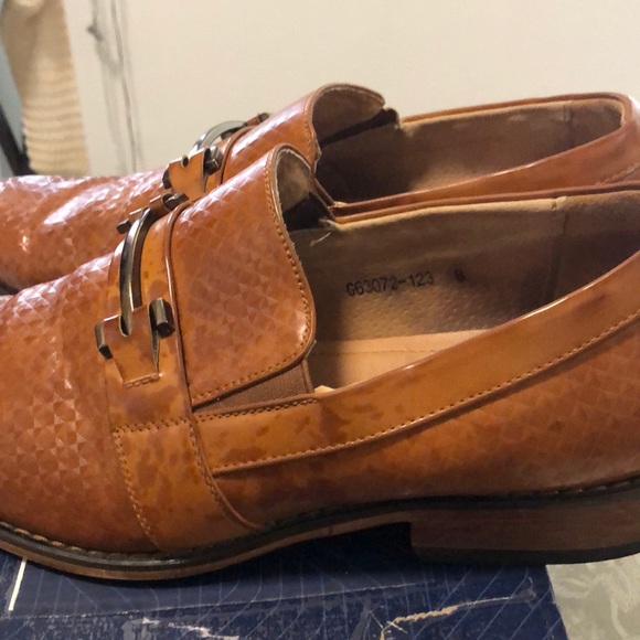 Gino Vitale- size 8 still in very condition. - Picture 3 of 4